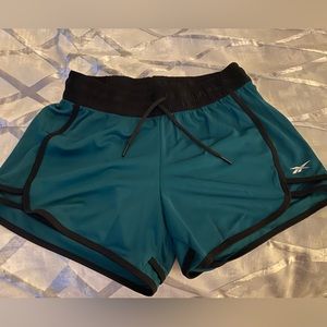 Reebok womens shorts size M
